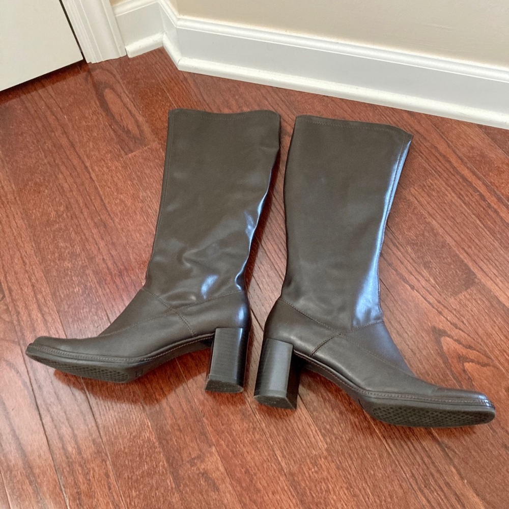 A2 tall dark brown boots - Picture 3 of 12